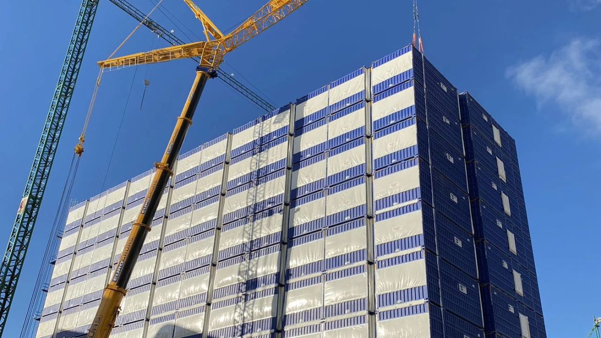 Gibraltar’s First Modular Building Participated by CIMC was Officially Roofed